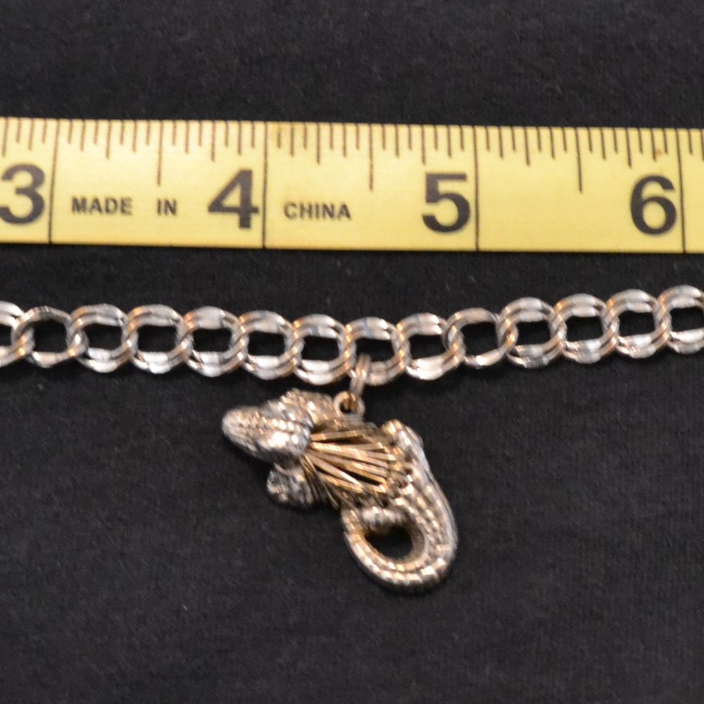 8in Women's Silver Charm Bracelet with 1in Alligator Charm